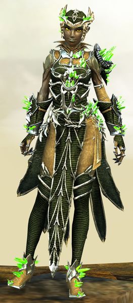 File:Blossoming Mist Shard armor (light) sylvari female front.jpg