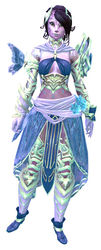 Luminescent armor (light) sylvari female front.jpg