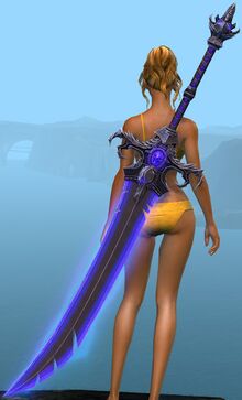 Ravensoul Greatsword stowed.jpg